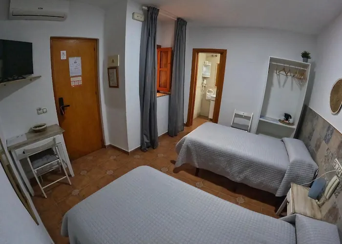 卡纳莱哈斯旅馆 * 加的斯